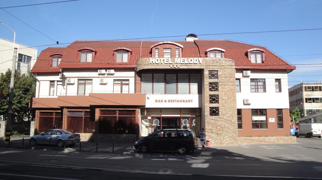 Hotel Melody Орадя Экстерьер фото